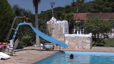 JBrown invites Alinne forgo be required of a valuable splash